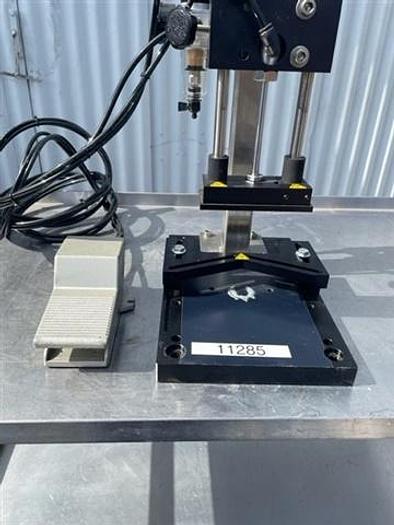 Used Kinex Snap Cap Machine