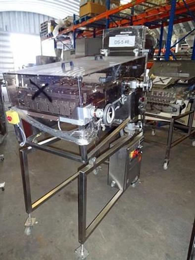 Used Seidenader DS-5 Tablet Sorter