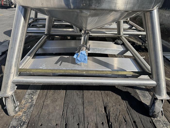 Used Tank, 550 Gallon, 316 Stainless Steel, Dome Top, Cone Bottom, Portable