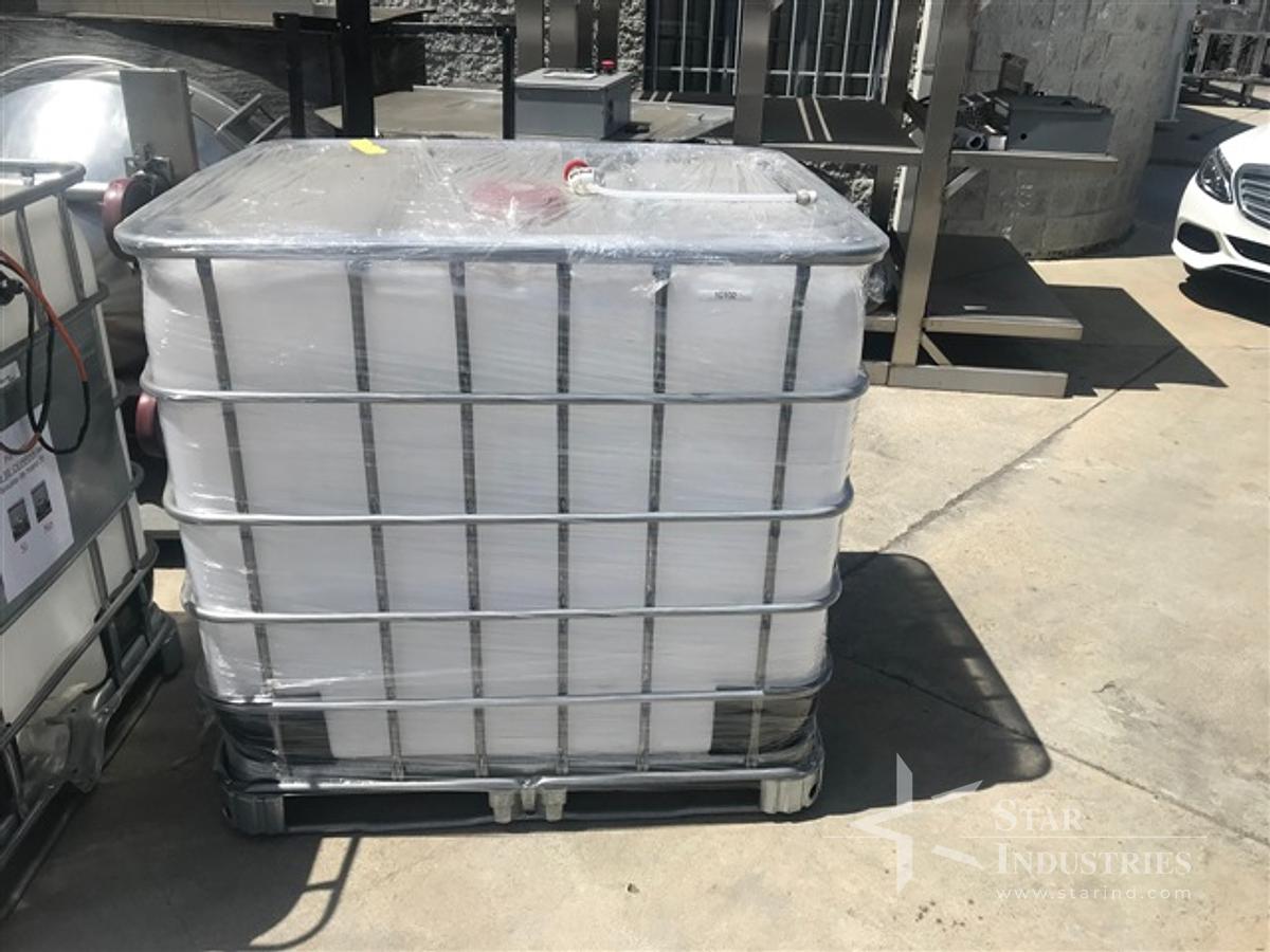Used Plastic Storage Tote