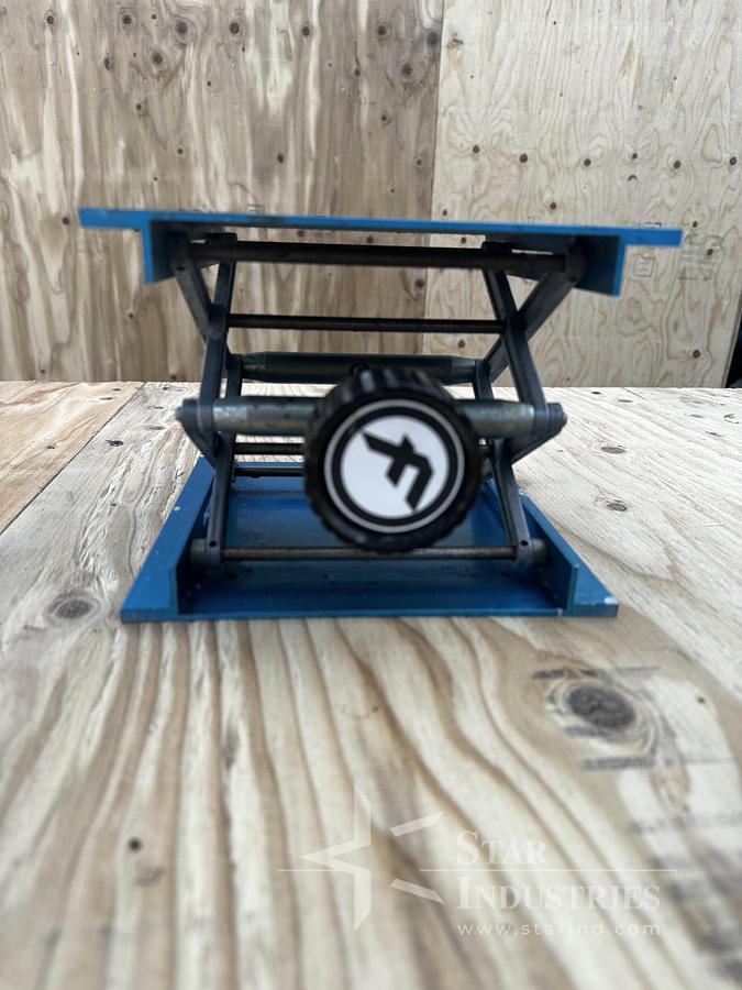 Used Table Jack