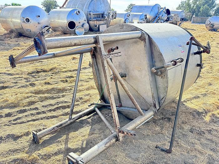 Used Tank, 750 Gallon, Stainless Steel, Jacket, Agitated
