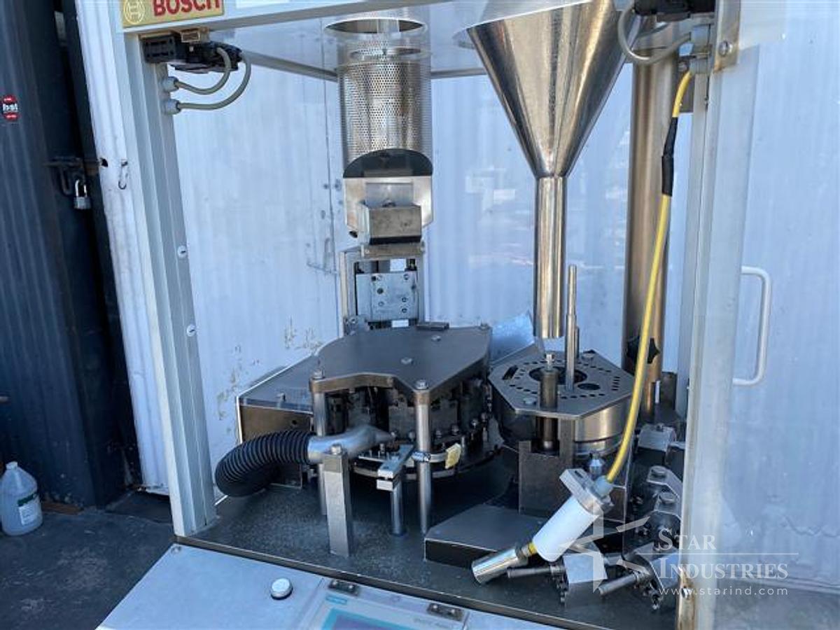 Used CANADIAN CABINETS HEPAIRE FILTER            #3227