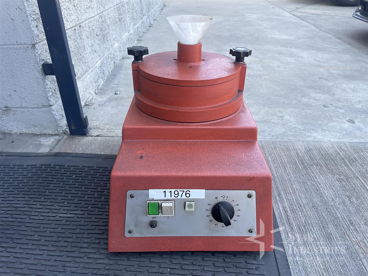 Used Powdertec 3090 Sample Mill