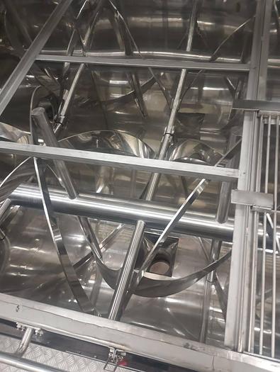 Used Used 10,000L Ribbon Blender