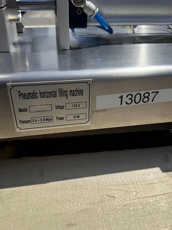 Used Pneumatic Horizontal Paste Filling Machine 