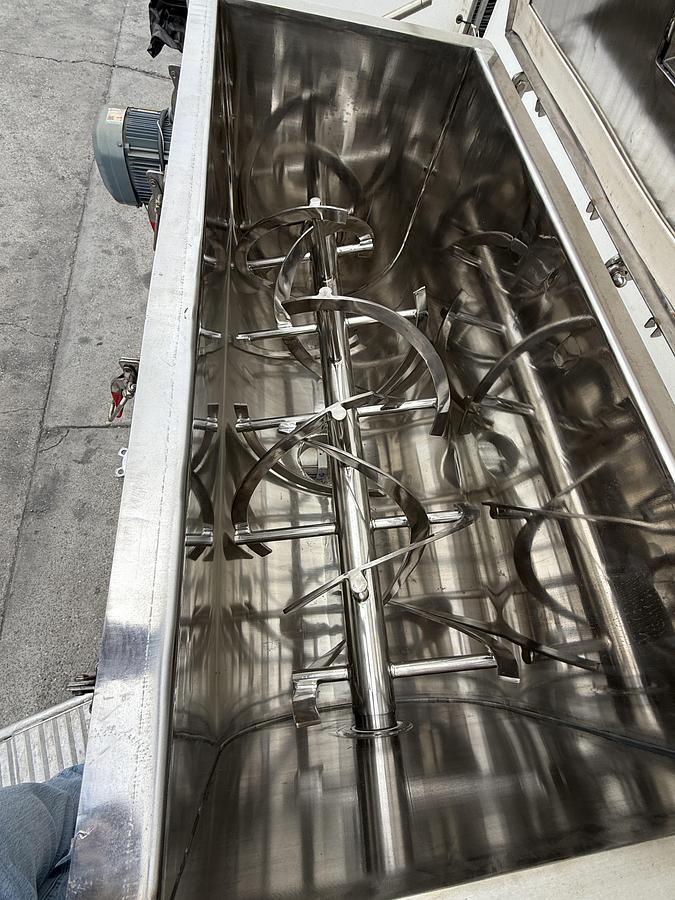 Used Stainless Steel Ribbon Blender RB-37
