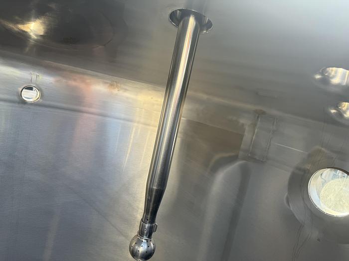 Used 1,000 gallon DCI s.s. Tank