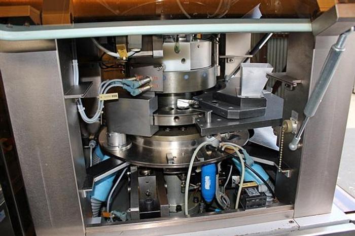Used One used Korsch 14 station D-tooled PH230 Tablet Press
