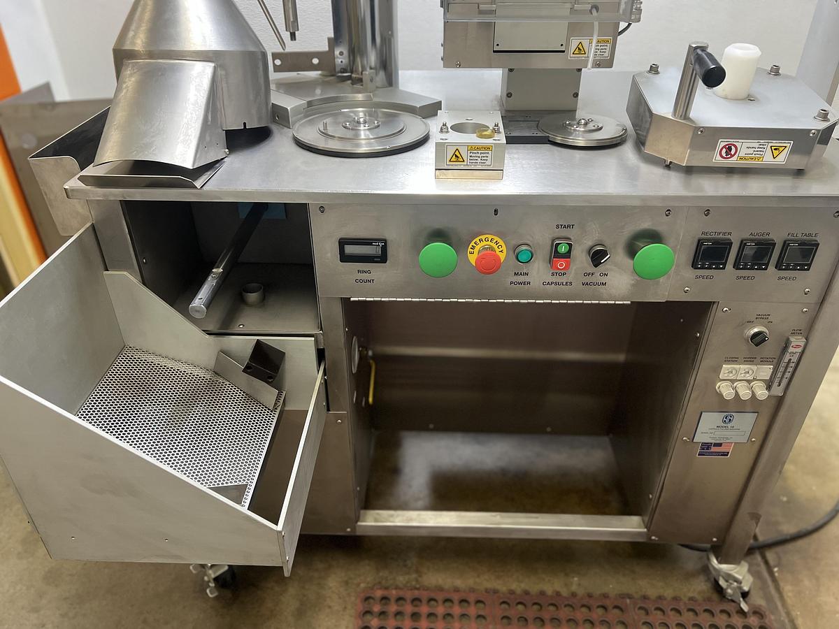 Used SCHAEFER MODEL 10 CAPSULE FILLING MACHINE 