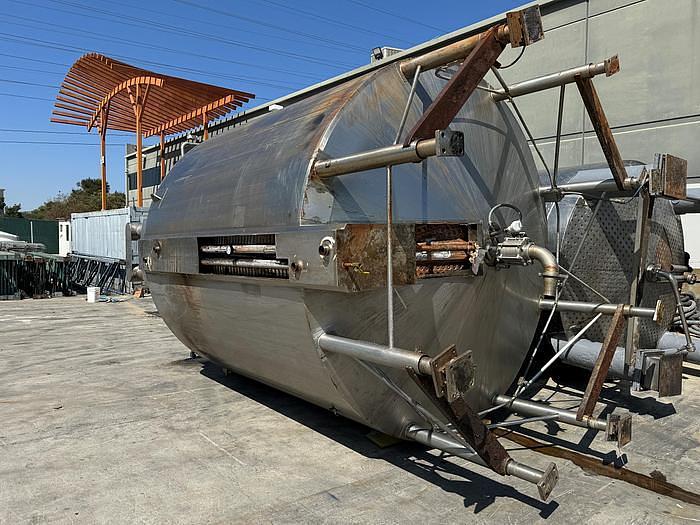 Used Stainless Steel 6,000 Gallon Jacketed & Double Motion Agitated Tank with scraper agitation and center agitation with turbine blade paddles