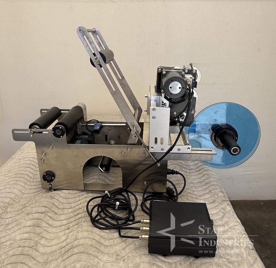 Used Semi -Automatic Labeling Machine