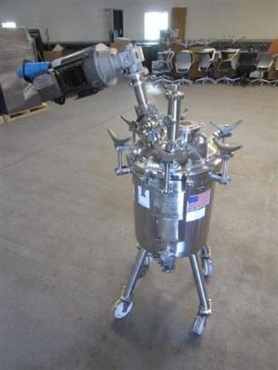 Used 50 liter Precision Pressure Vessal w/ Agitator