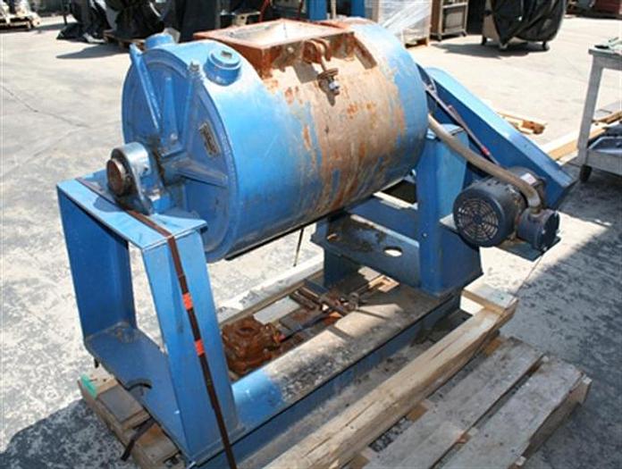 Used Abbe 18" x 24" Pebble Mill