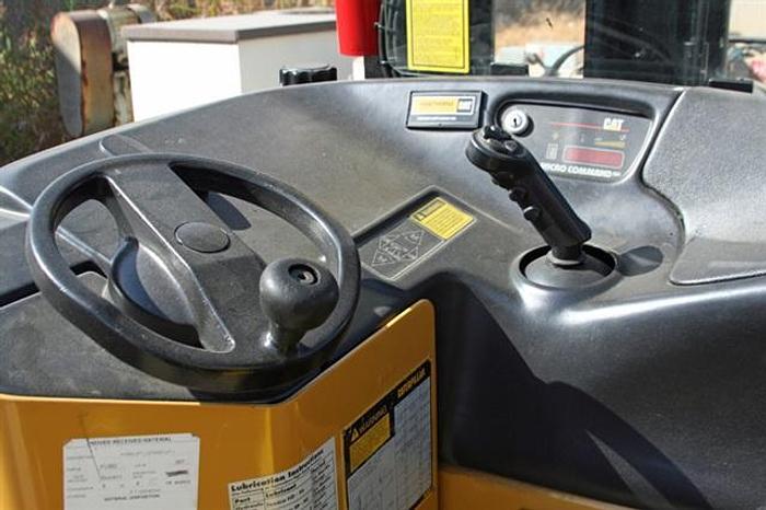 Used Caterpiller NRDR25 Electric Forklift