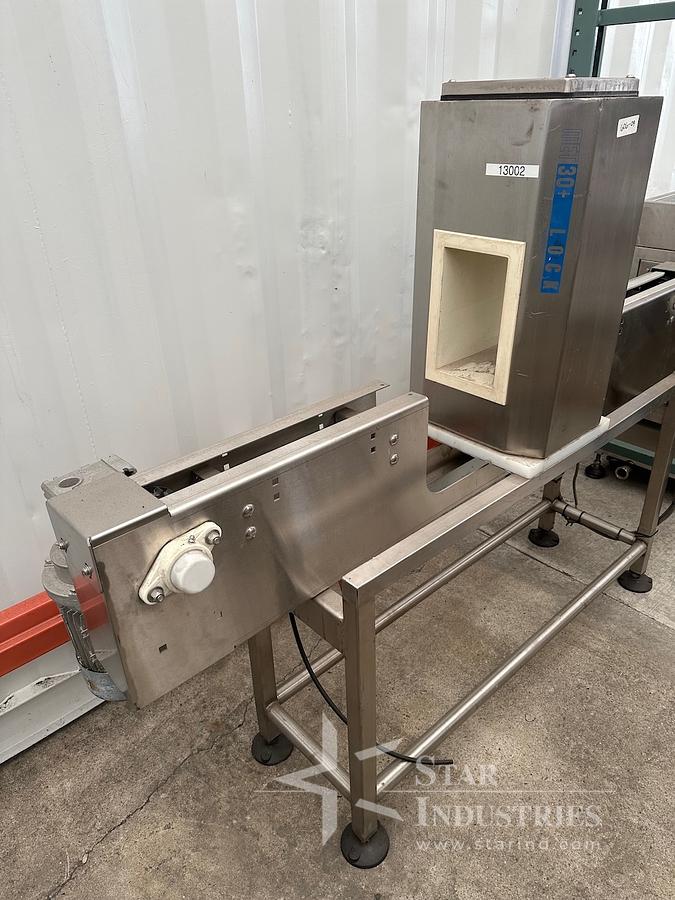 Used Lock 30+ Metal Detector