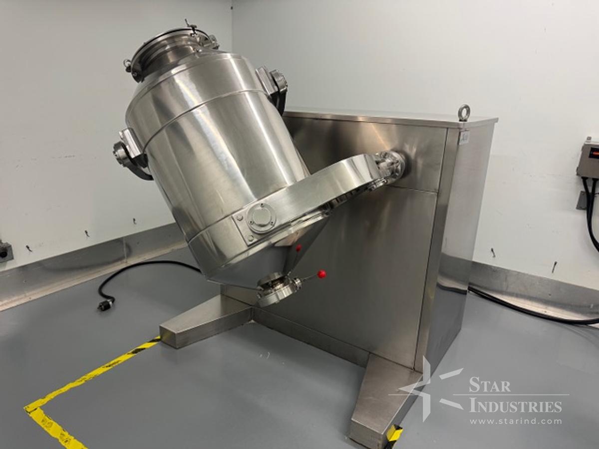 Used Three Dimensional Mixer