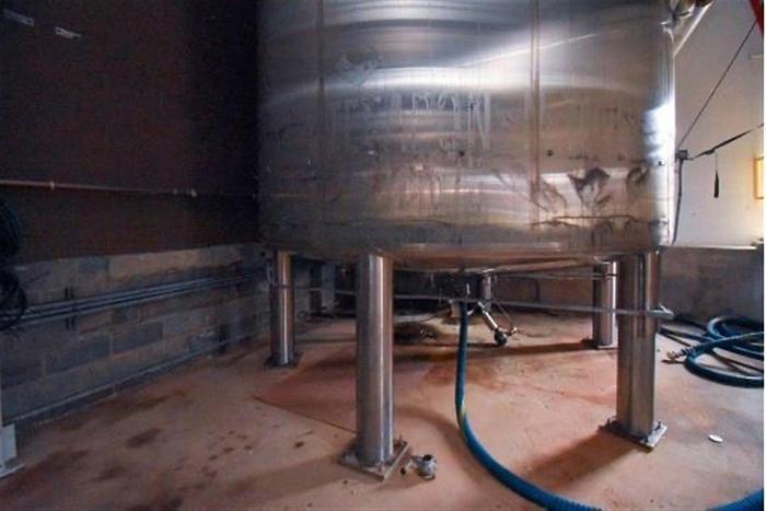 Used Stainless Steel Tank 23,000 Gallons