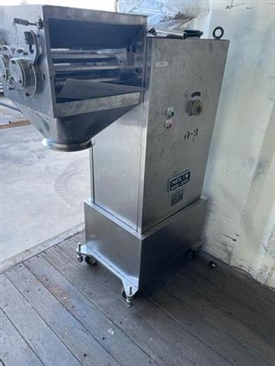 Used New London Eng'g 20' x 12" Conveyor