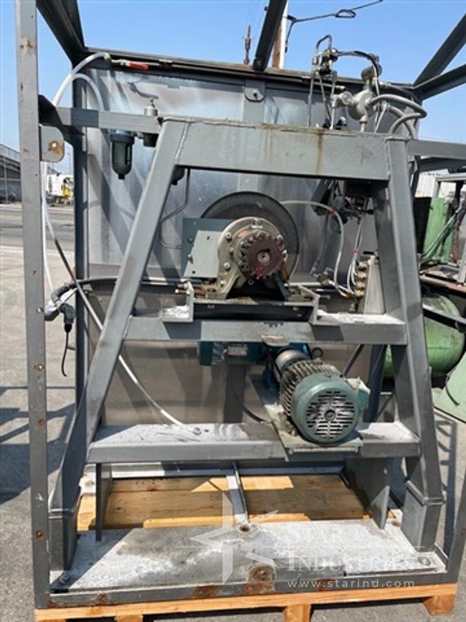 Used 30 c.f. Gemco S.S. Slant Cone Blender w/ Gemcomatic Drum Lift