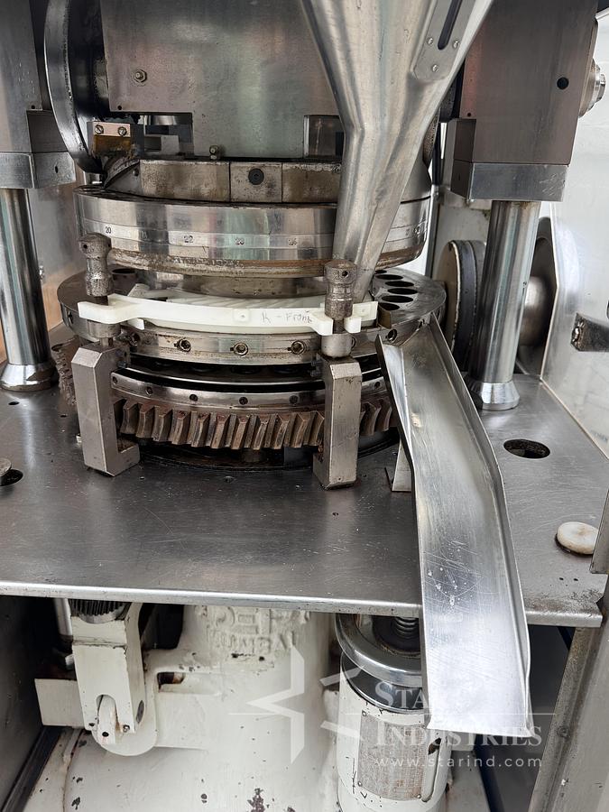 Used Adept Tablet Press