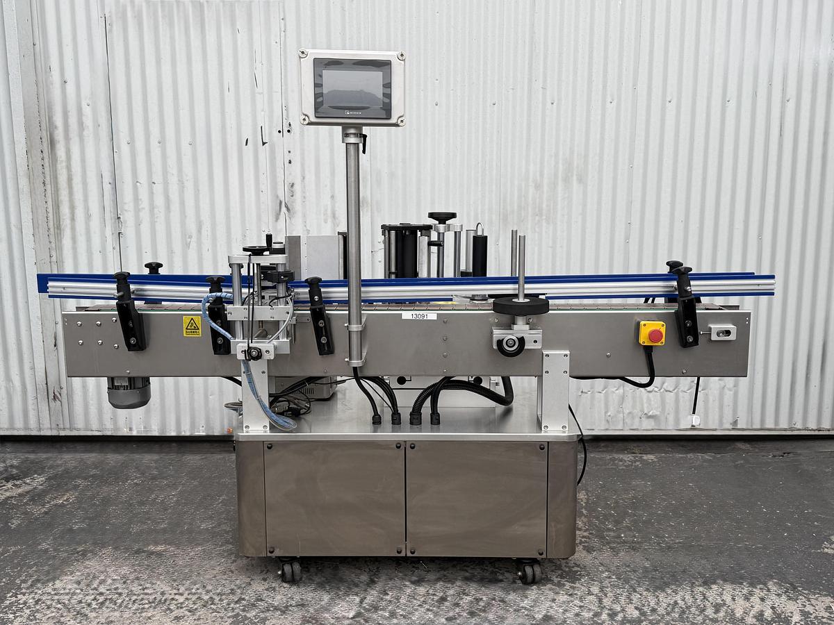 Used CAWON Labeling Machine - Round Bottles 