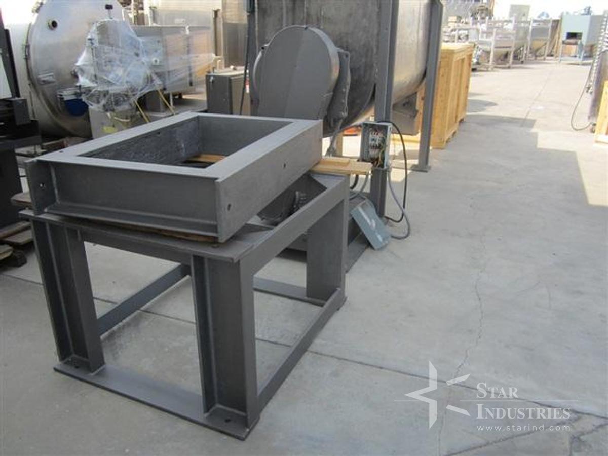 Used GRUENBERG DOUBLE DOOR OVEN