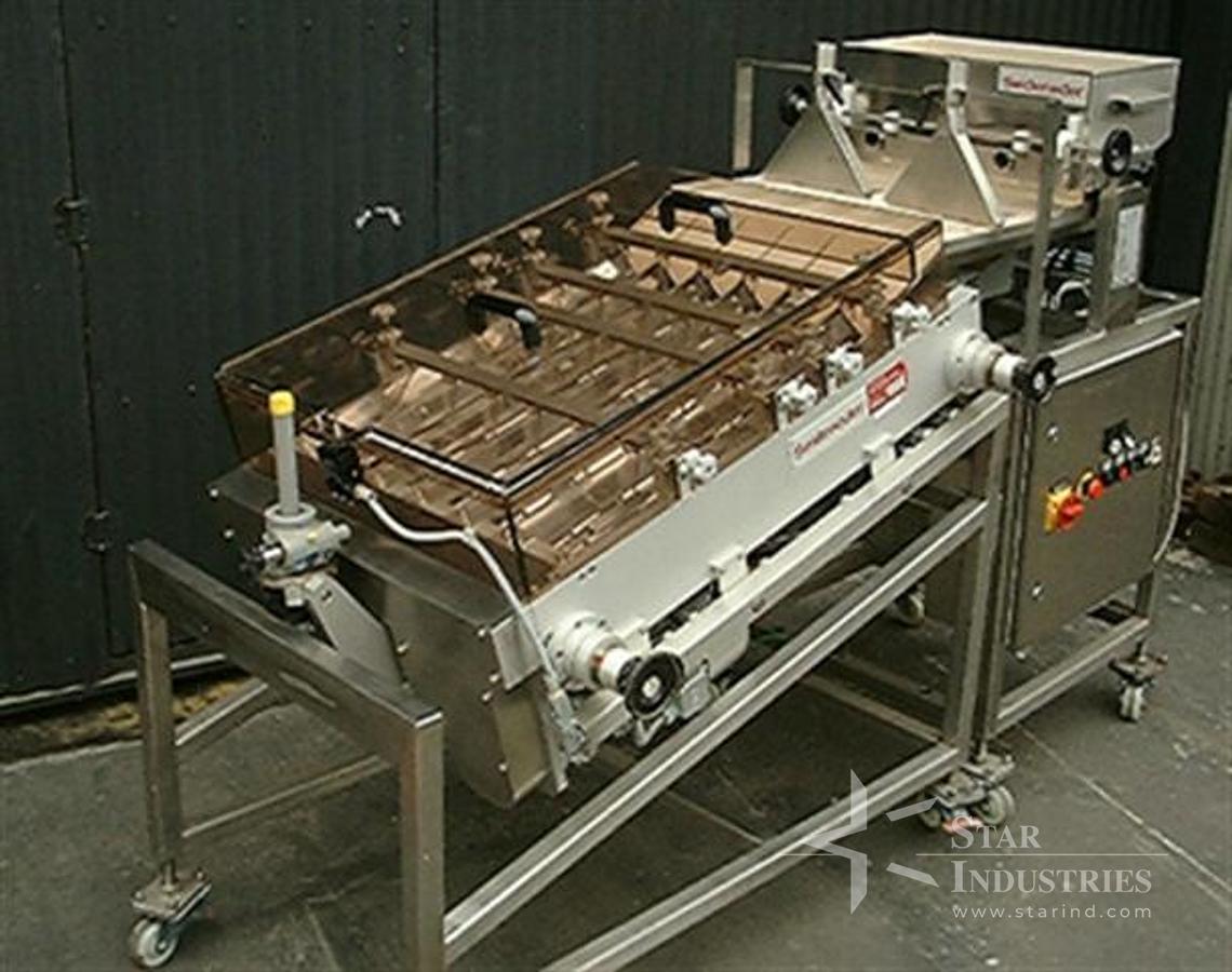Used ACCU-COUNT MODEL DNC 1000 S.S. FEEDER