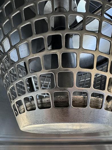 Used Quadro Model 196-S variable speed Comil