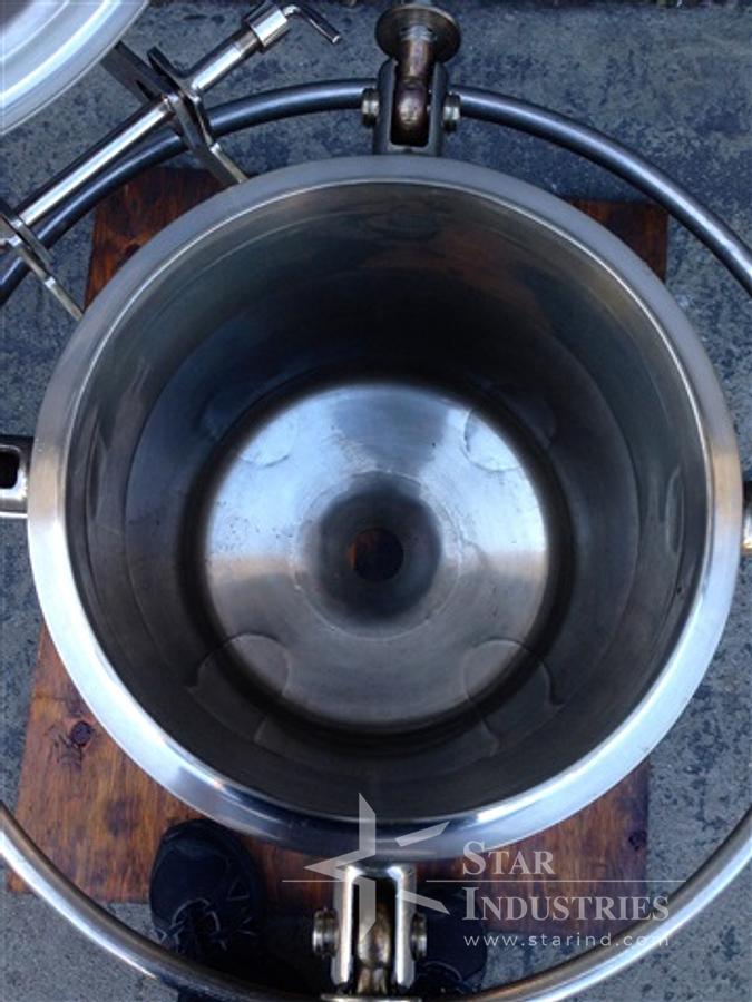 Used 15 Liter Precision Stainless Receiver