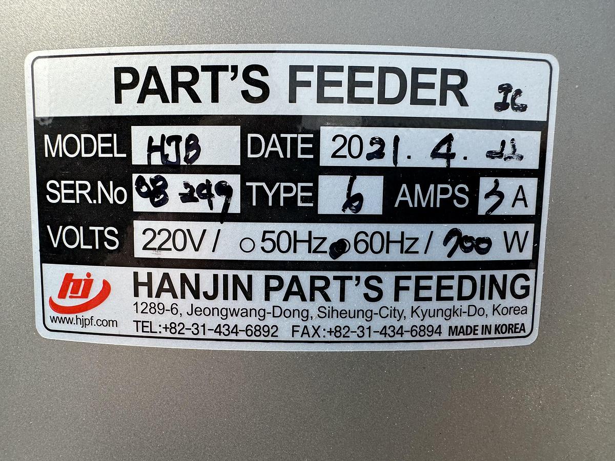 Used Sky Soft Gel Press Capper w/feeder Bowl