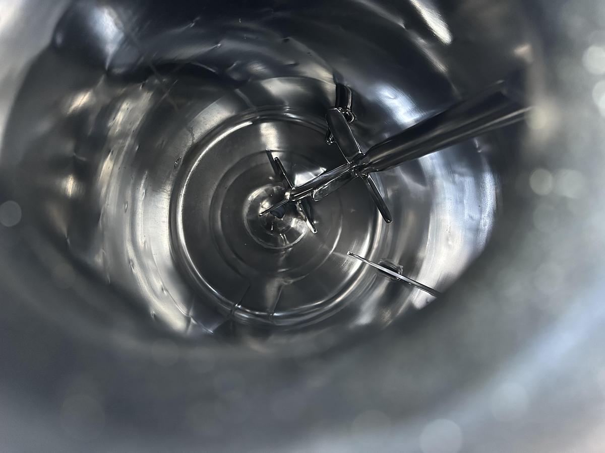 Used 50 liter DCI Reactor w/ Agitator