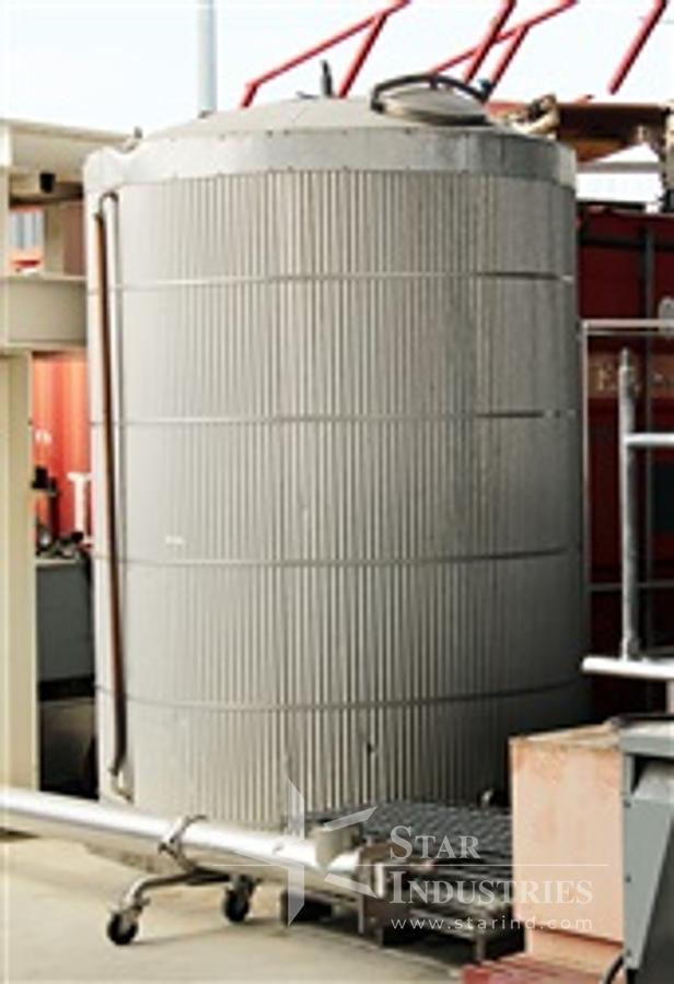 Used Approx. 2,000 gallon Stainless Steel Tank w/ Insulation