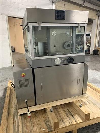Used Manesty Tablet Press, Model Novapress Diamond