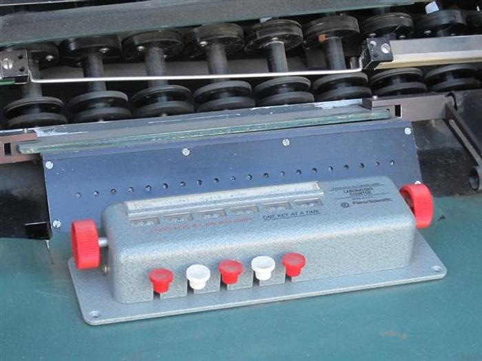 Used Seidenader V90 AVSB R/L Syringe Inspection Machine