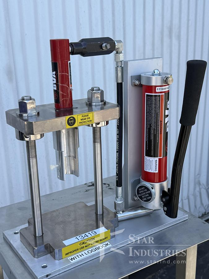 Used Globe Pharma Compaction Machine - Single Punch