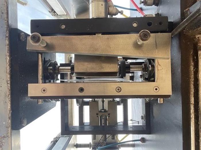 Used Phoenix Engineering Go Packer Model 1000 Pouching Machine