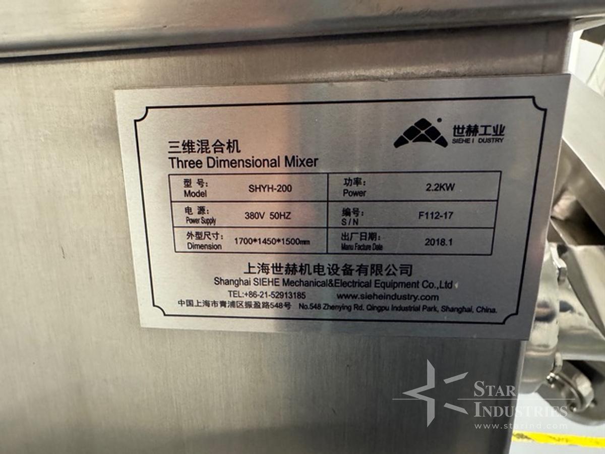 Used Three Dimensional Mixer
