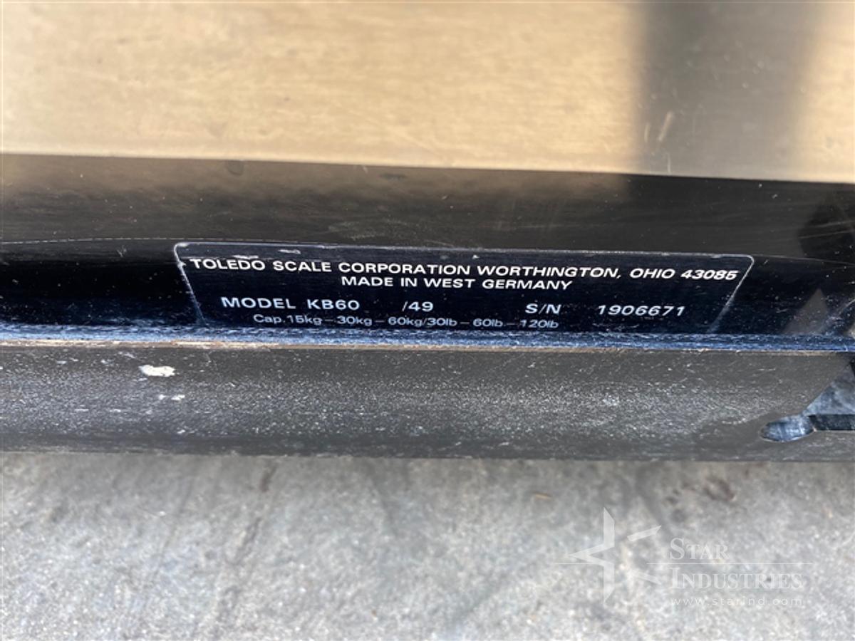 Used Mettler Toledo ID5 MultiRange Floor Scale