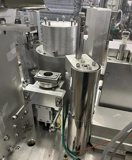 Used Qualicaps Liqfil Capsule Filler, model Super 40