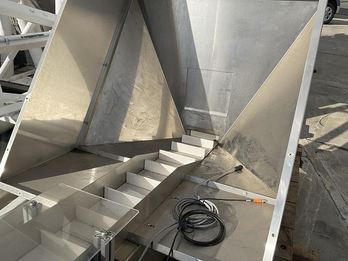 Used Shibuya Hoppman Stainless Steel Cap Elevator