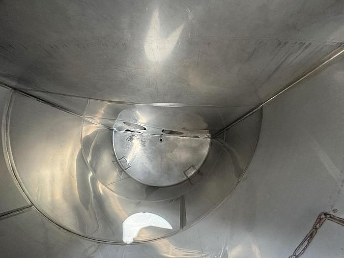 Used Tank, 6,000 Gallon, 316 Stainless Steel, Dish Bottom, Legs, Dual