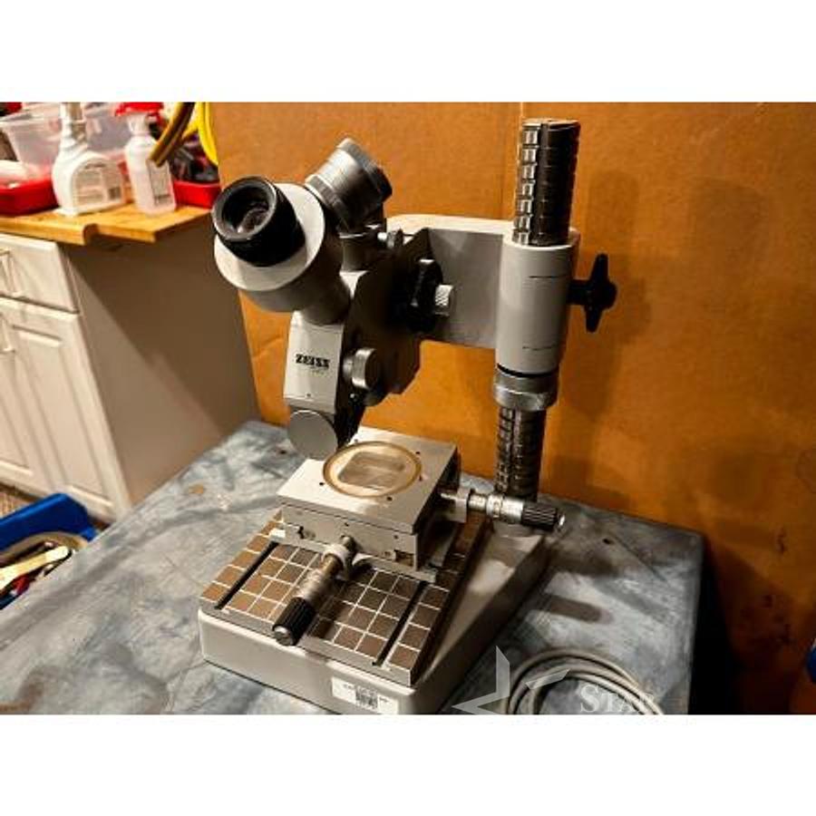 Used Zeiss Microscope