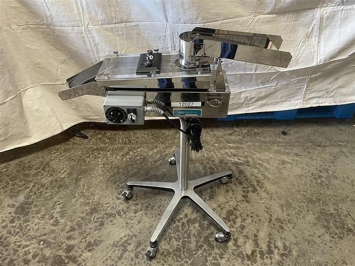 Used Key Int'l. TD-101 Pour-thru Deduster