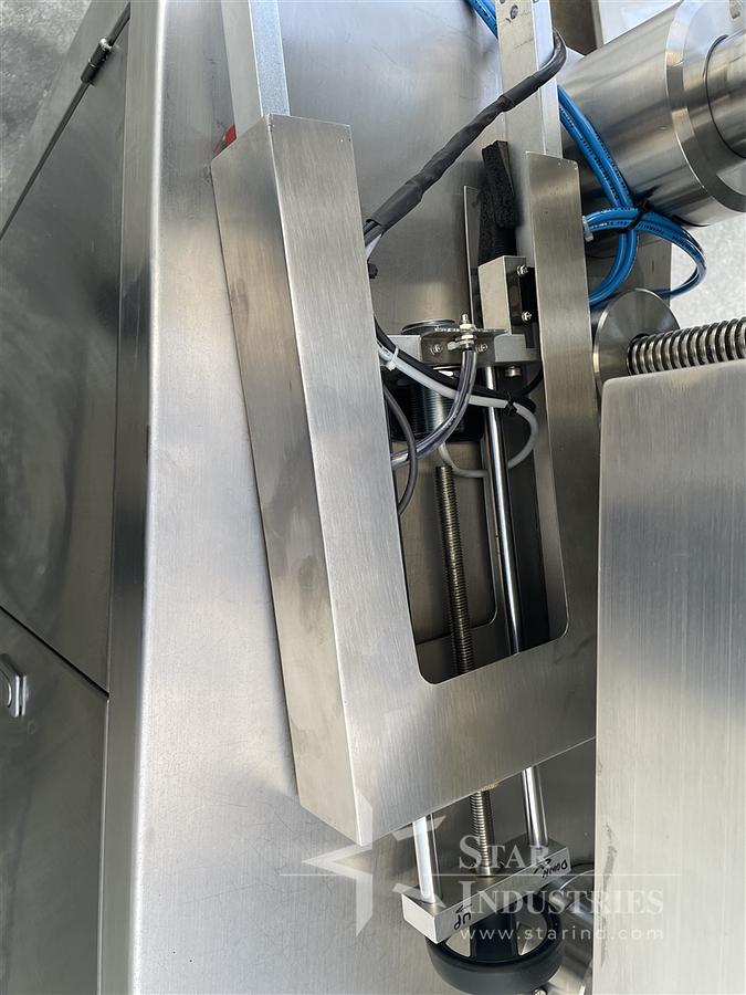 Used Pharma Pack Capper w/ Elevator