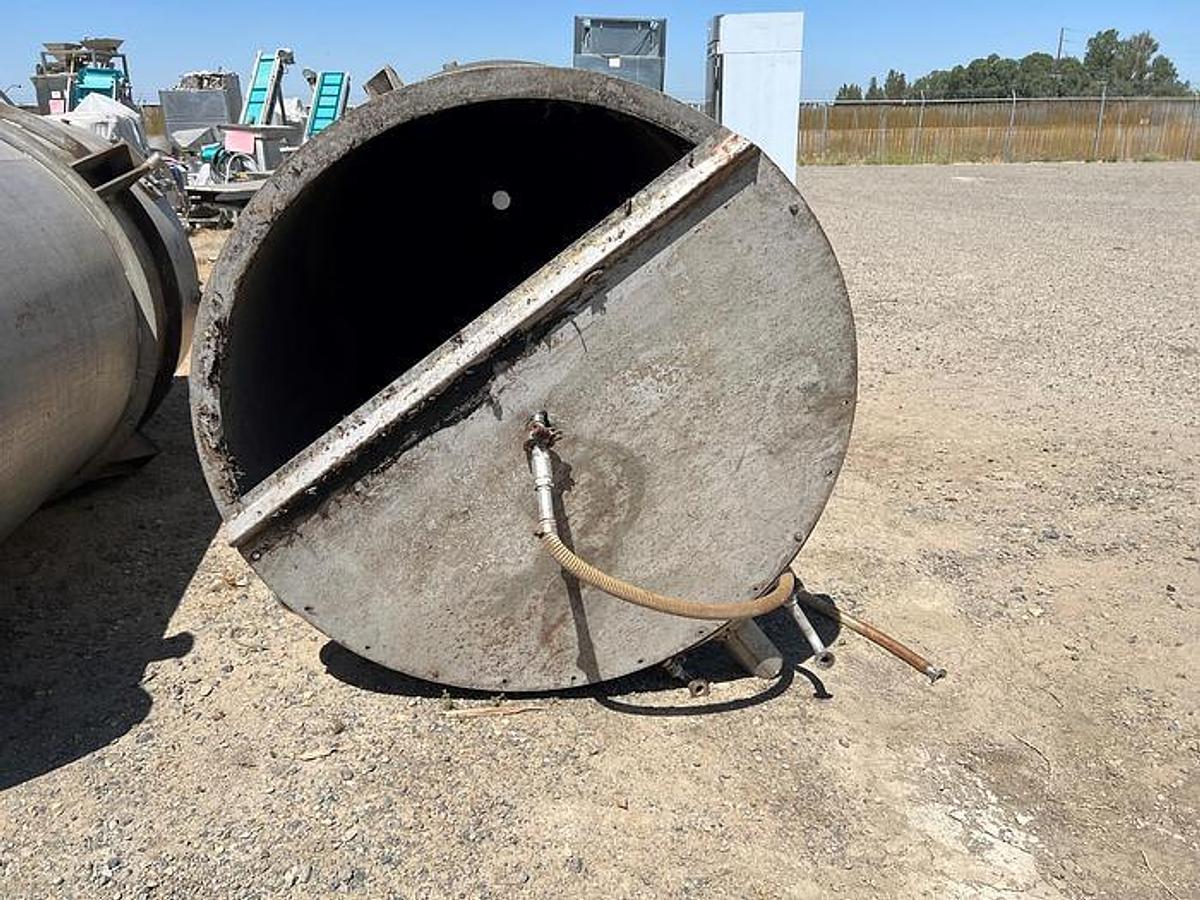 Used Tank, 800 Gallon, 316 Stainless, L&A, Cone Bottom