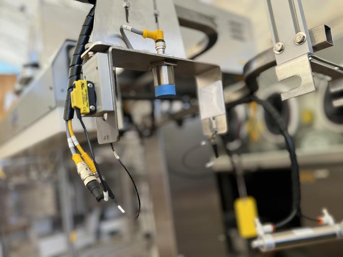 Used Pillar Unifoiler Model U2P100200000