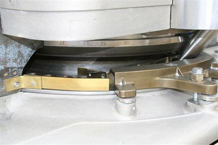 Used Stokes Mod. 328 45 st. Rotary Tablet Press