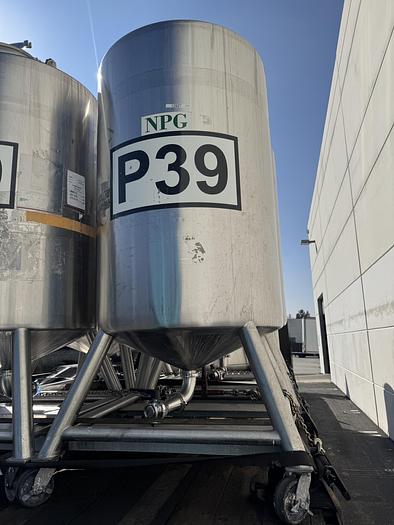 Used Tank, 450 Gallon, 316 Stainless Steel, Dome Top, Cone Bottom