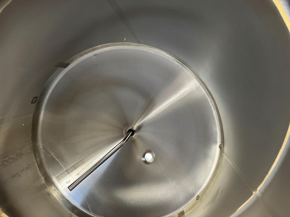 Used Tank, 1,500 Gallon, Stainless Steel, Vertical, Cherry-Burrell